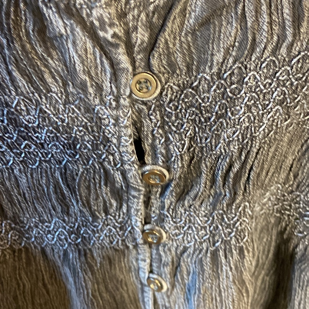 Button down top - Picture 4 of 4